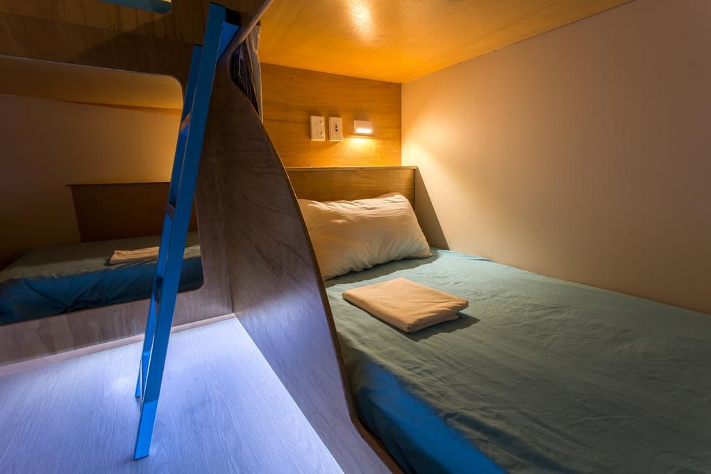 Grafton Backpackers Hostel Auckland Exterior photo
